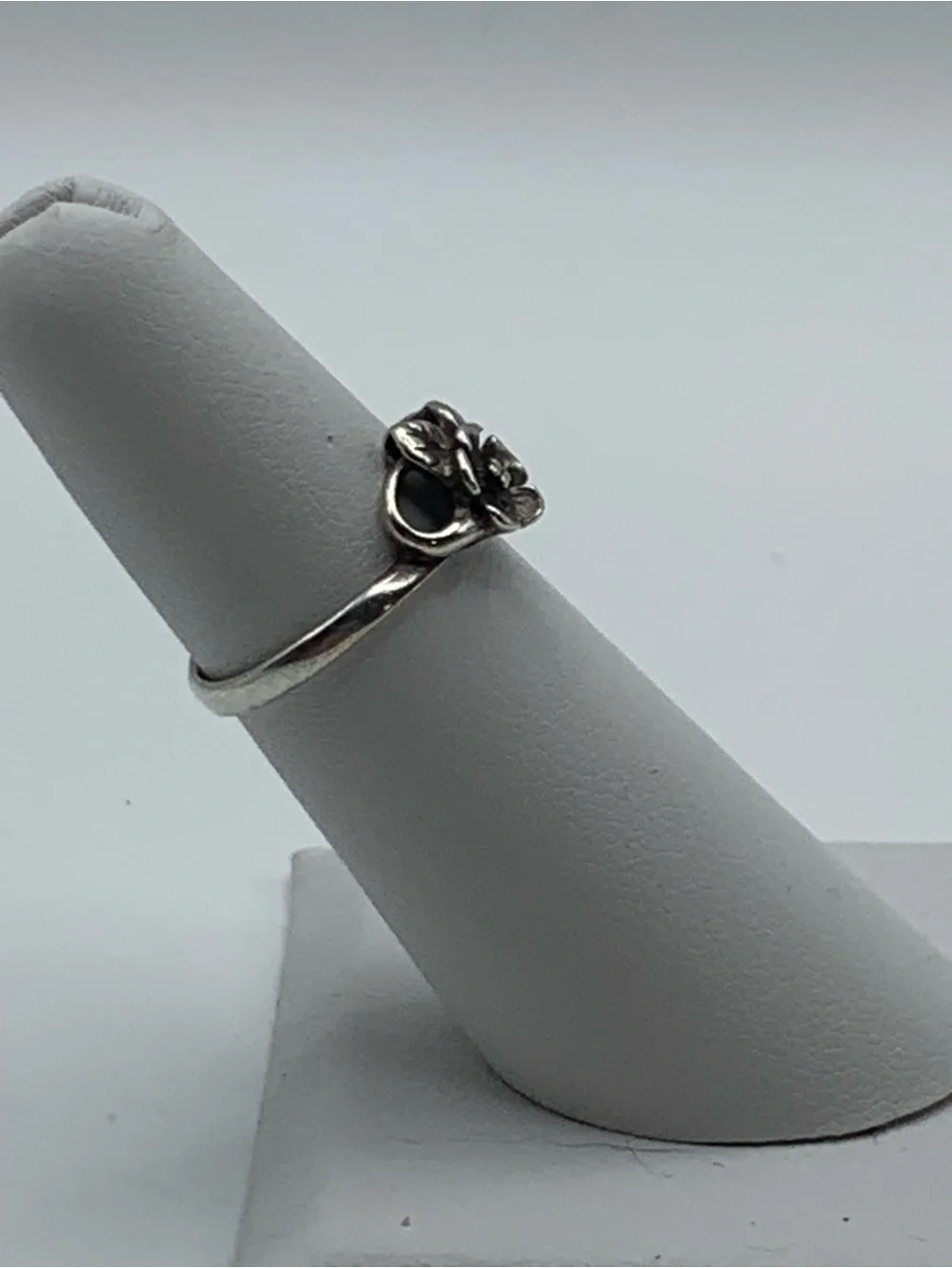 Vintage Shube's Sterling Silver Flower Leaf Ring Size 4.75